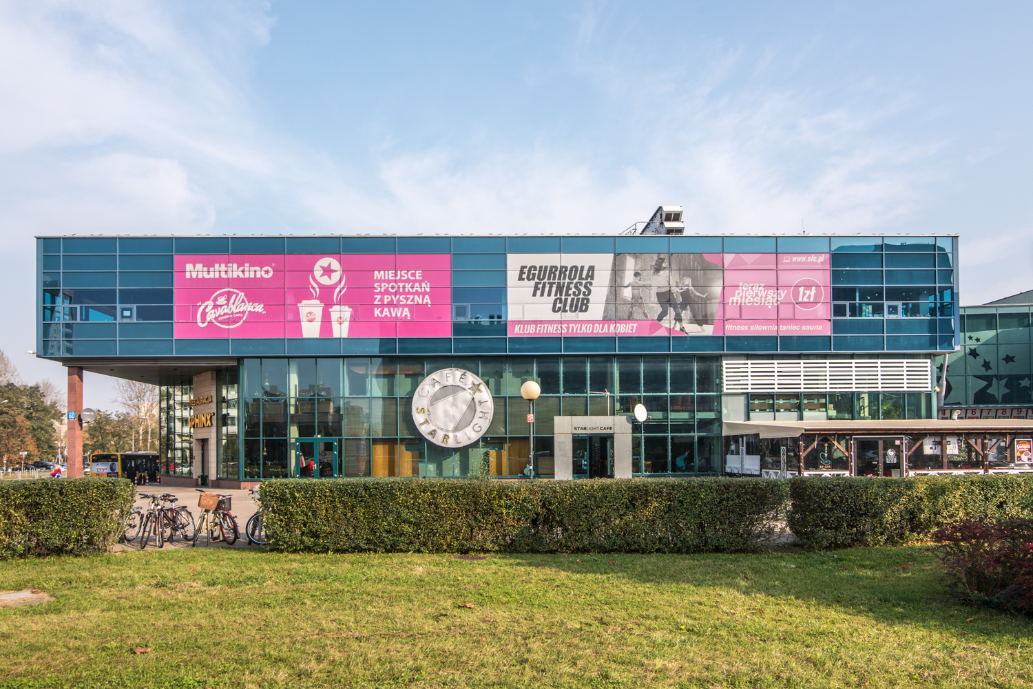 Zdjęcie architektury budynku Multikino